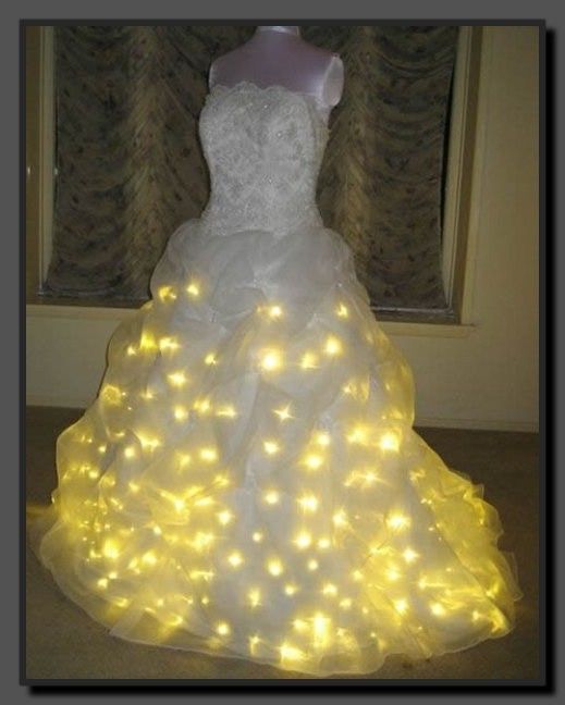 ARTS  ROBES  DE  MARIEE